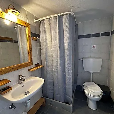 Livadia Hotel Páros